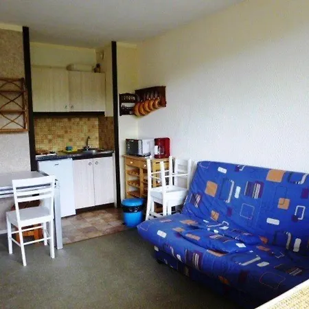 Pour 6 A Avec Acces Pistes, Balcon, Casier A Skis Et Parkings Gratuits - Fr-1-602-20 *